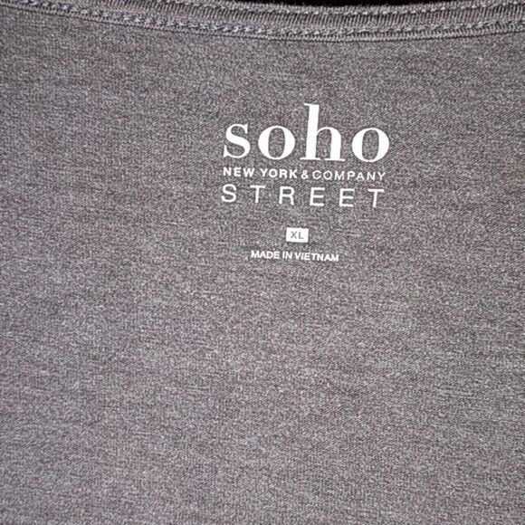 New York & Company faux wrap blouse - Picture 4 of 6